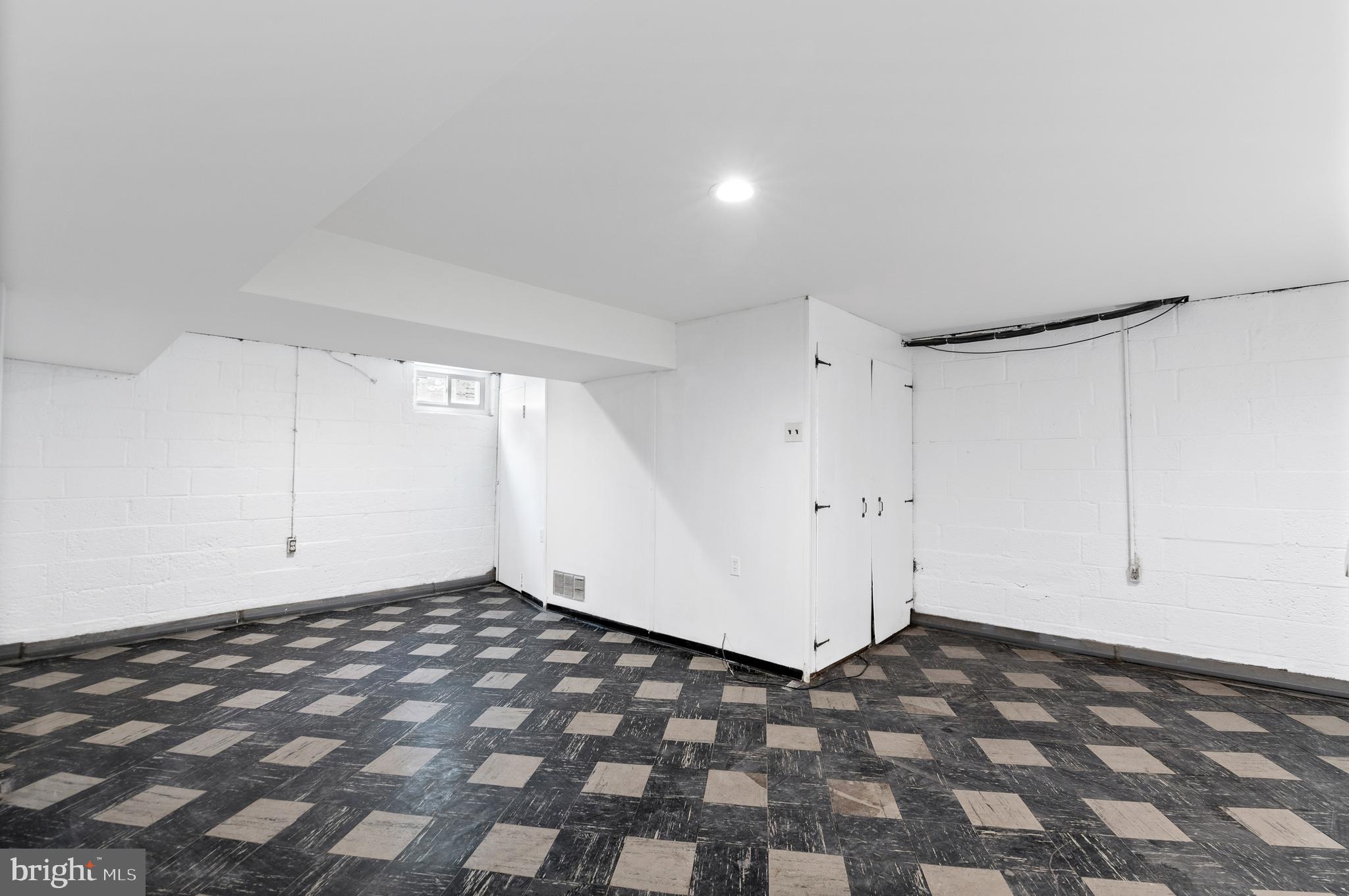 3731 School Lane Newtown Square, PA 19073 - Photo 29 of 31 a view of empty room