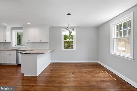 $3,250 | 3731 School Lane, Newtown Square, PA 19073