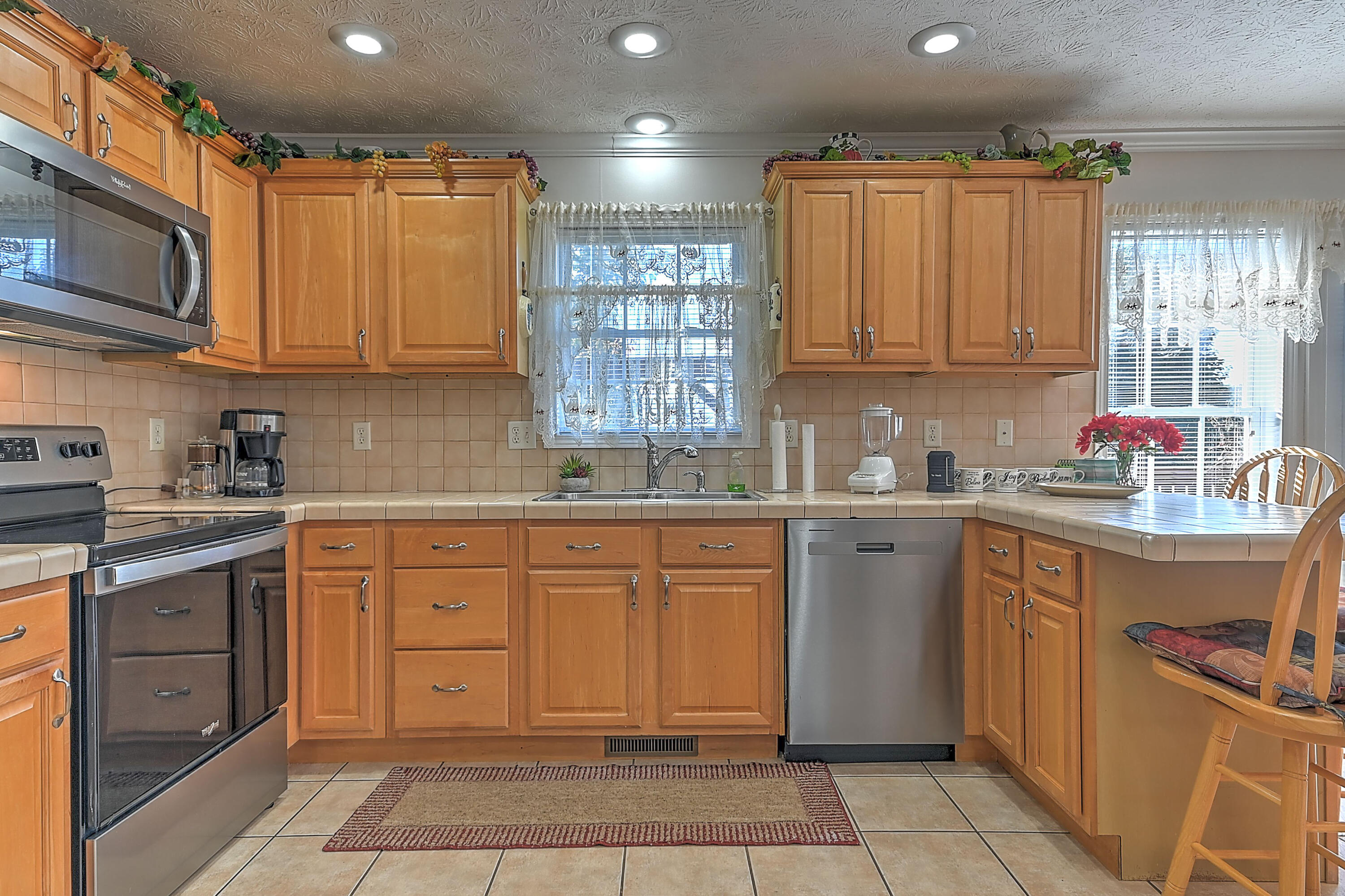 20 Appian Way Greeneville, TN 37745 - Photo 9 of 30 9