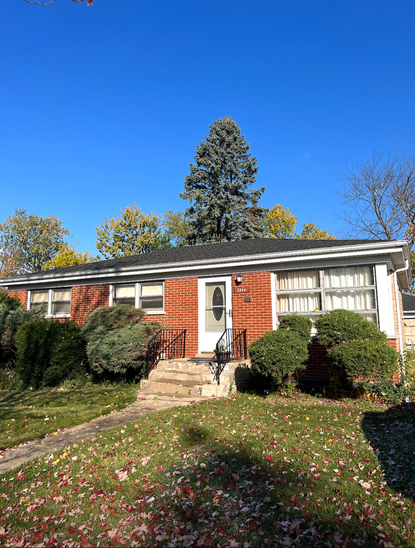 7244 Beckwith Road Morton Grove, IL 60053 - Photo 1 of 9 Gallery Image 1