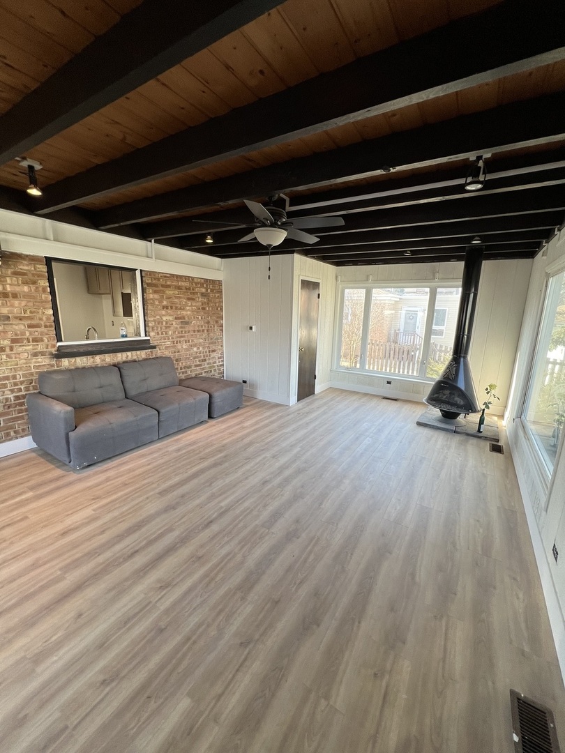 7244 Beckwith Road Morton Grove, IL 60053 - Photo 3 of 9 Gallery Image 3