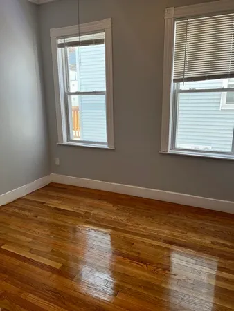 $2,900 | 155 Essex Street, Unit 2, Malden, MA 02148