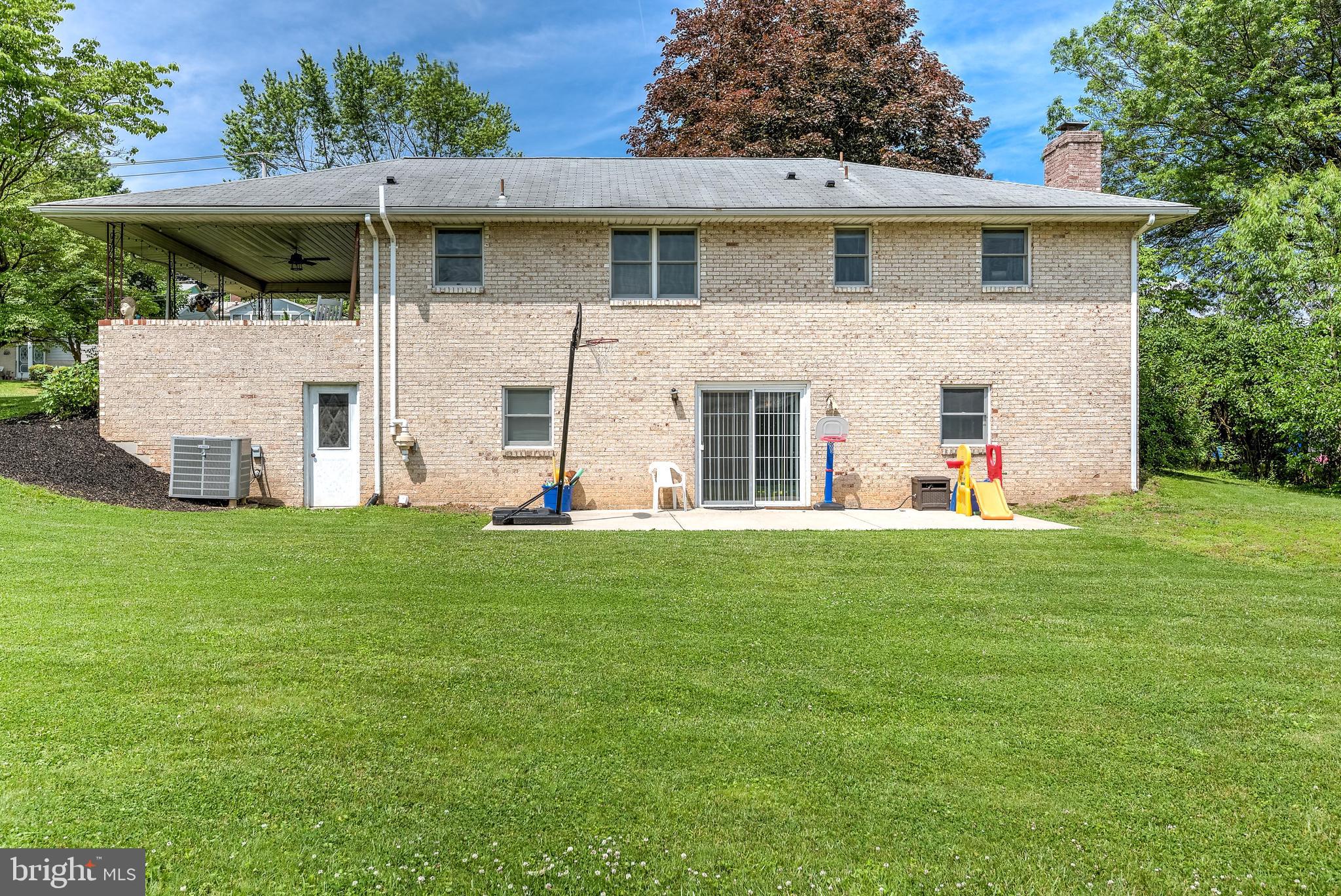 1380 Dayton Road Harrisburg, PA 17113 - Photo 9 of 30 Gallery Image 9