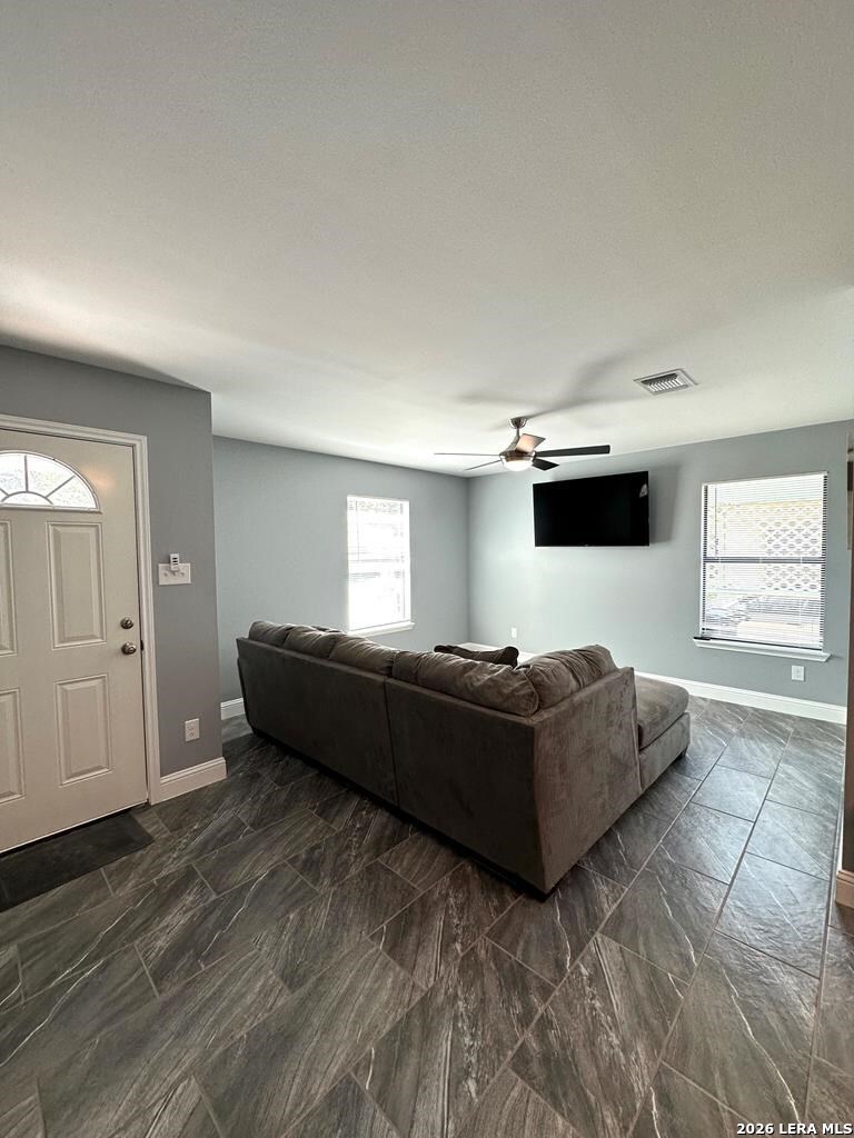 839 Trinity Street Eagle Pass, TX 78852 - Photo 5 of 15