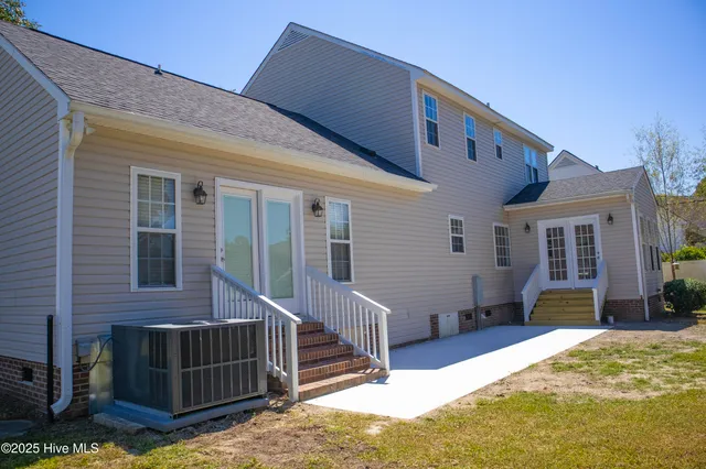 $429,900 | 3715 Martha Lane North, Wilson, NC 27896