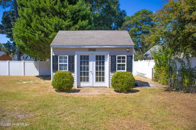 $429,900 | 3715 Martha Lane North, Wilson, NC 27896