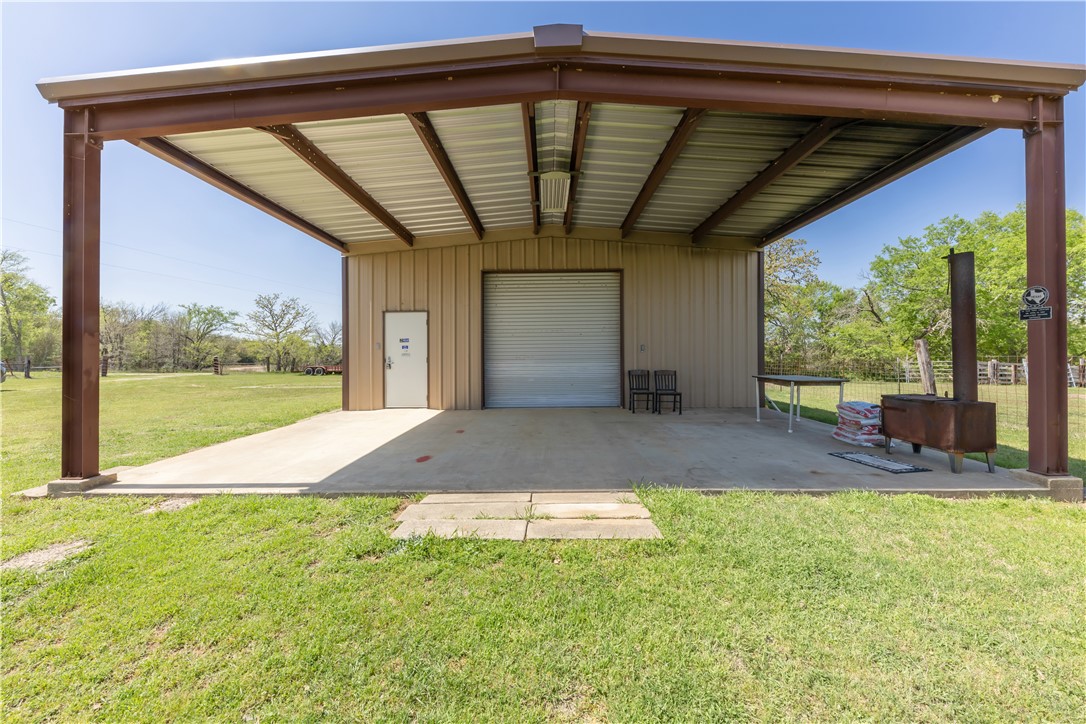 5732 Rose Hill Road Calvert, TX 77837 - Photo 17 of 46 a view of swimming pool with a patio