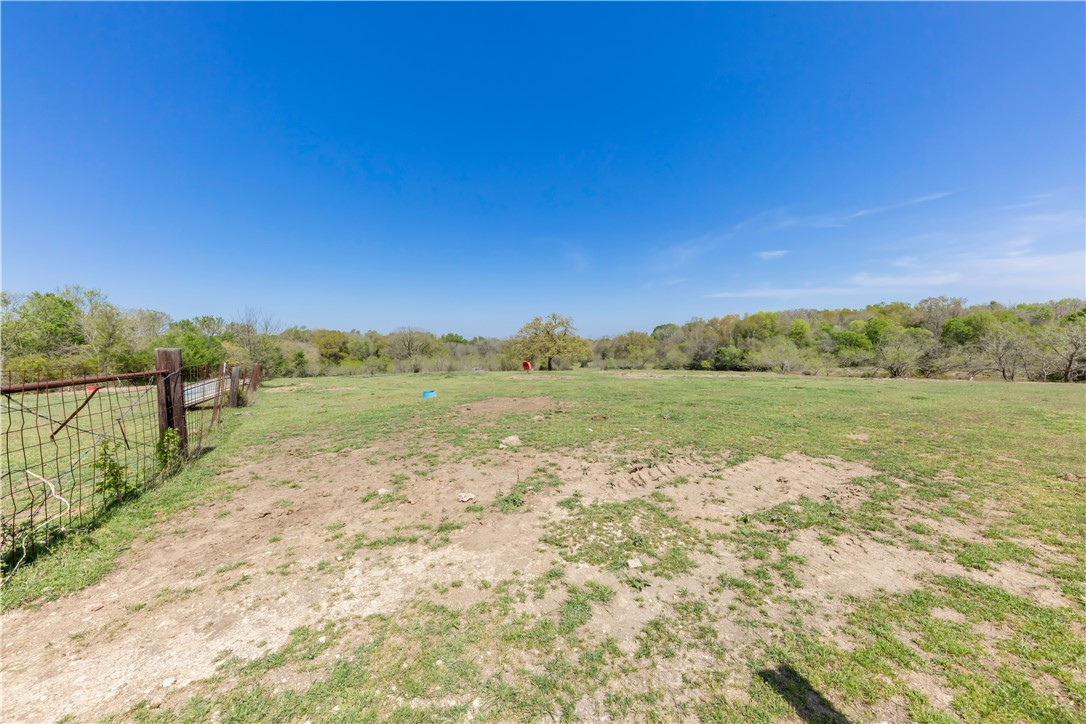 5732 Rose Hill Road Calvert, TX 77837 - Photo 20 of 46 a view of an outdoor space and a yard
