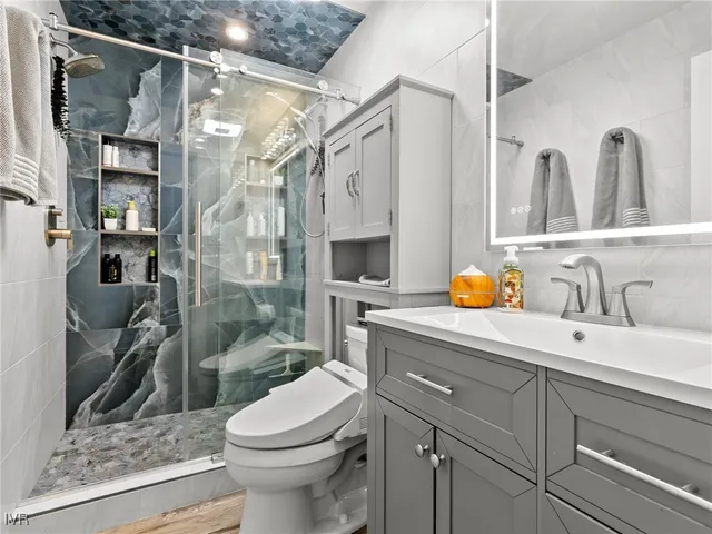 $875,000 | 989 Tahoe Boulevard, Unit 91, Incline Village, NV 89451