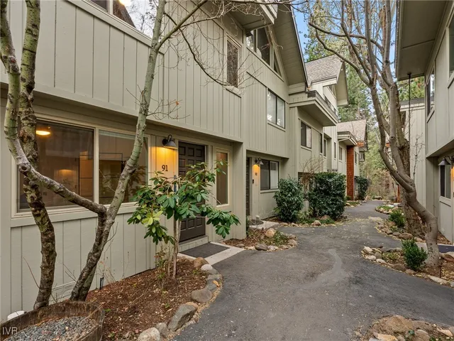 $875,000 | 989 Tahoe Boulevard, Unit 91, Incline Village, NV 89451
