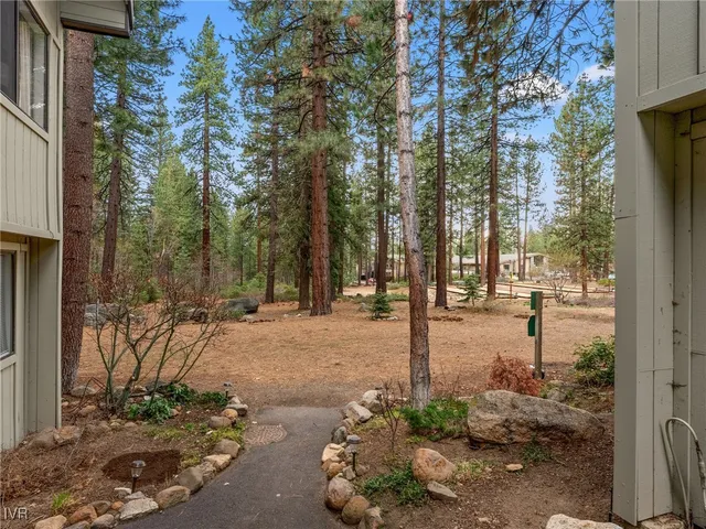 $875,000 | 989 Tahoe Boulevard, Unit 91, Incline Village, NV 89451