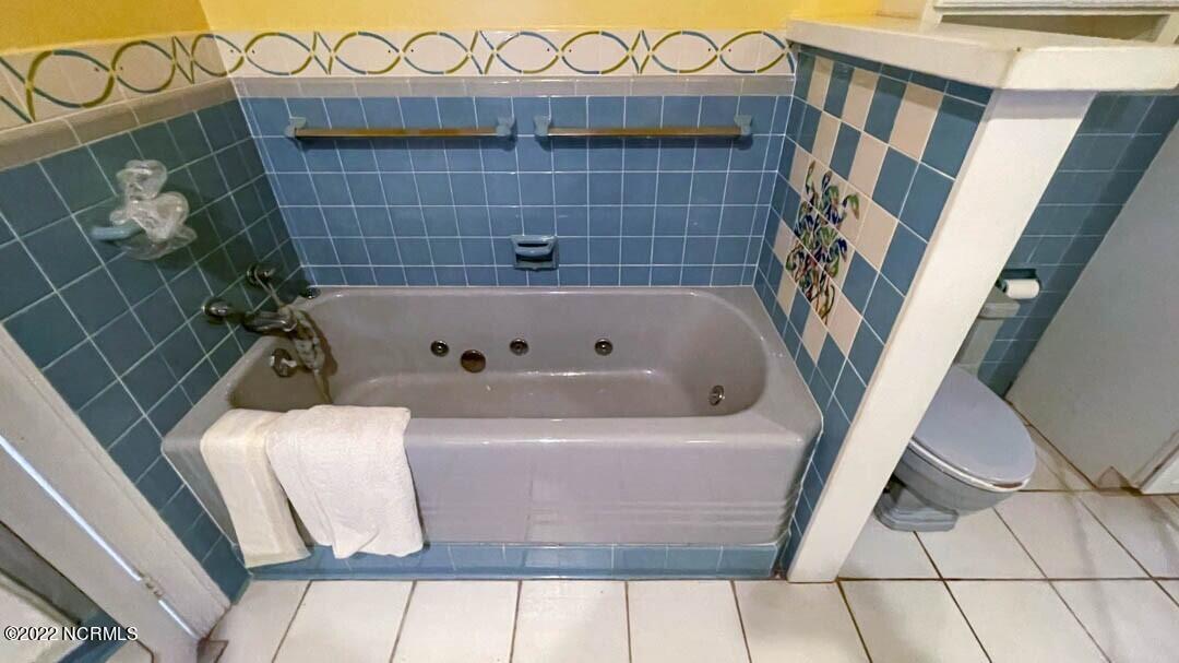 1808 Rivershore Road Elizabeth City, NC 27909 - Photo 34 of 40 tub