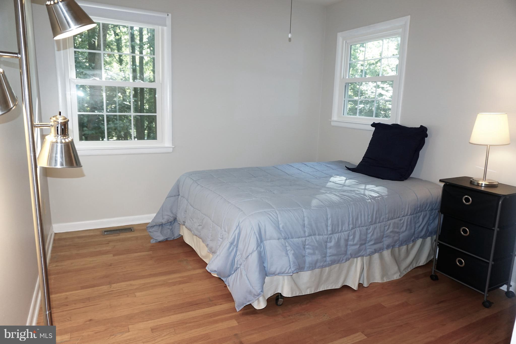 100 Chautaugua Road Arnold, MD 21012 - Photo 23 of 30 Fourth Bedroom