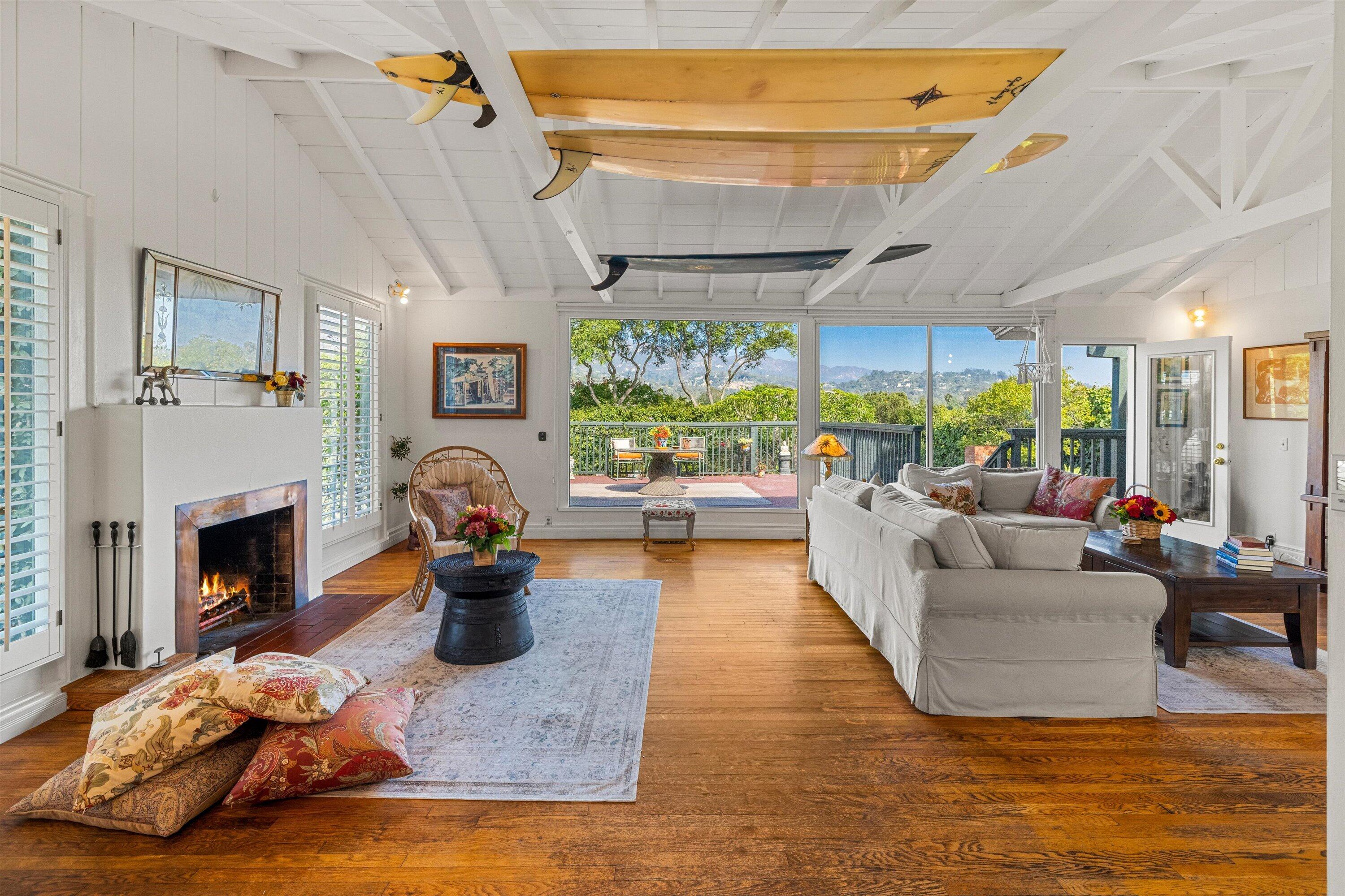 3050 Serena Road Santa Barbara, CA 93105 - Photo 11 of 58 38-7L5A8824