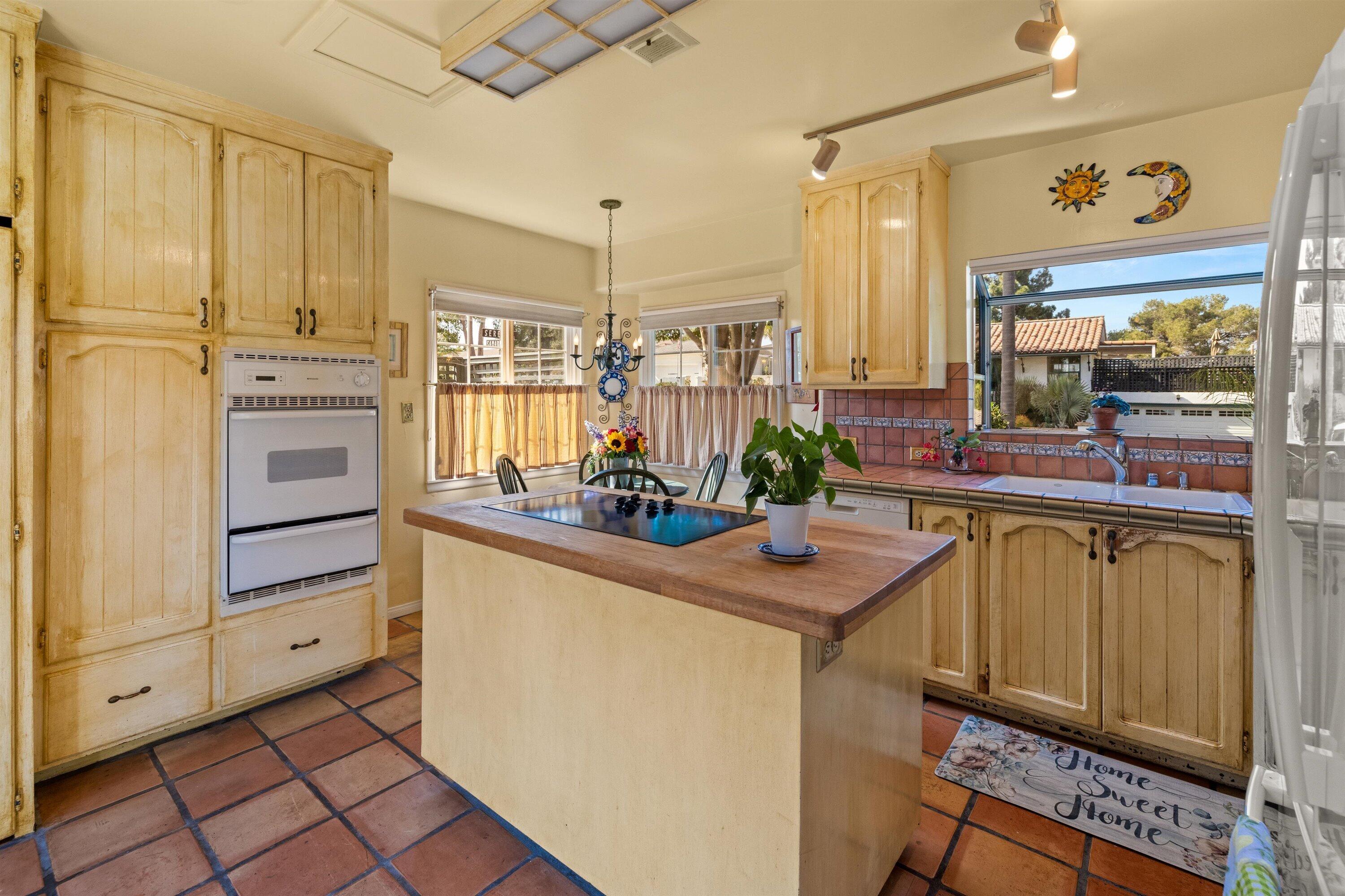 3050 Serena Road Santa Barbara, CA 93105 - Photo 15 of 58 47-7L5A8869