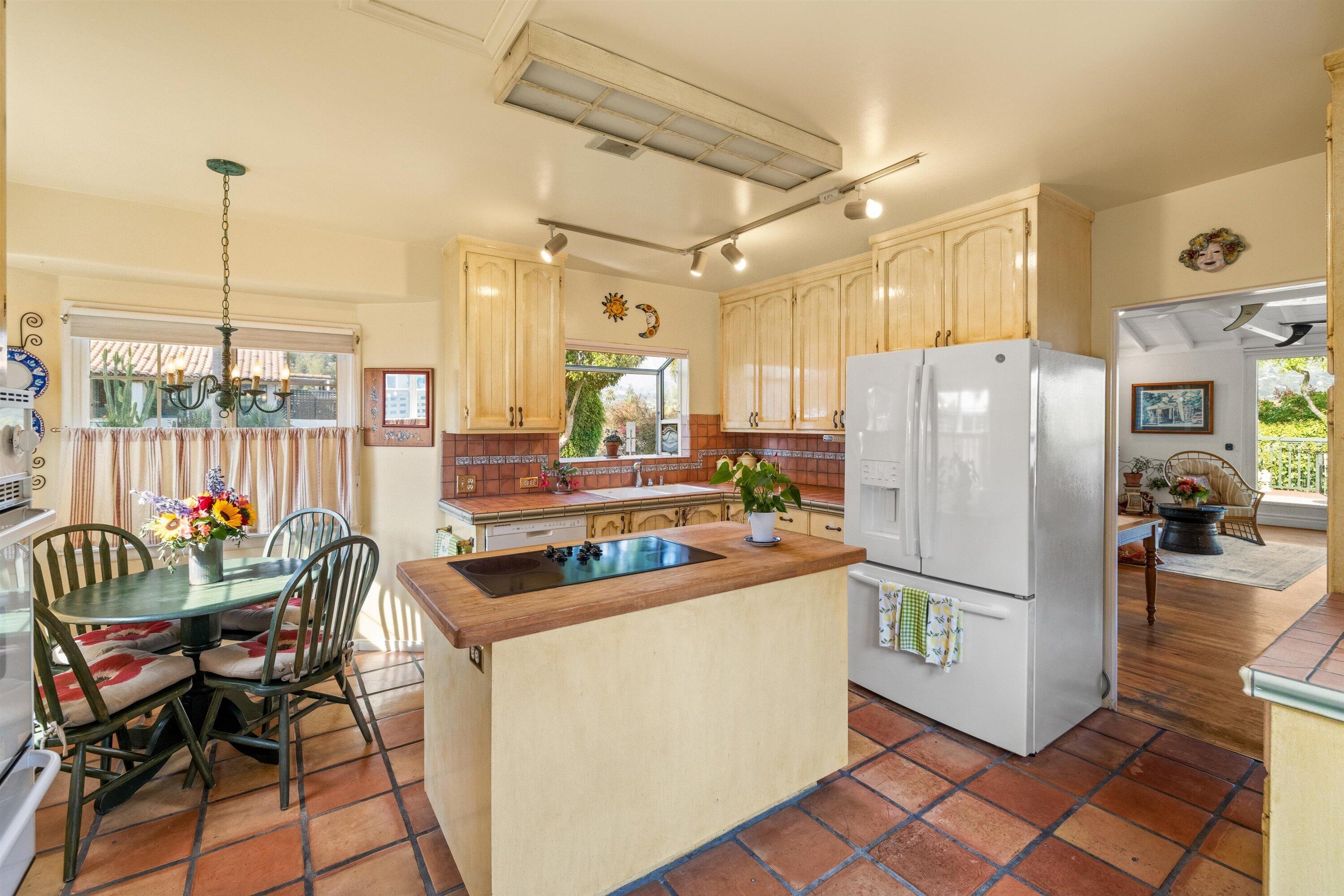 3050 Serena Road Santa Barbara, CA 93105 - Photo 16 of 58 42-7L5A8844