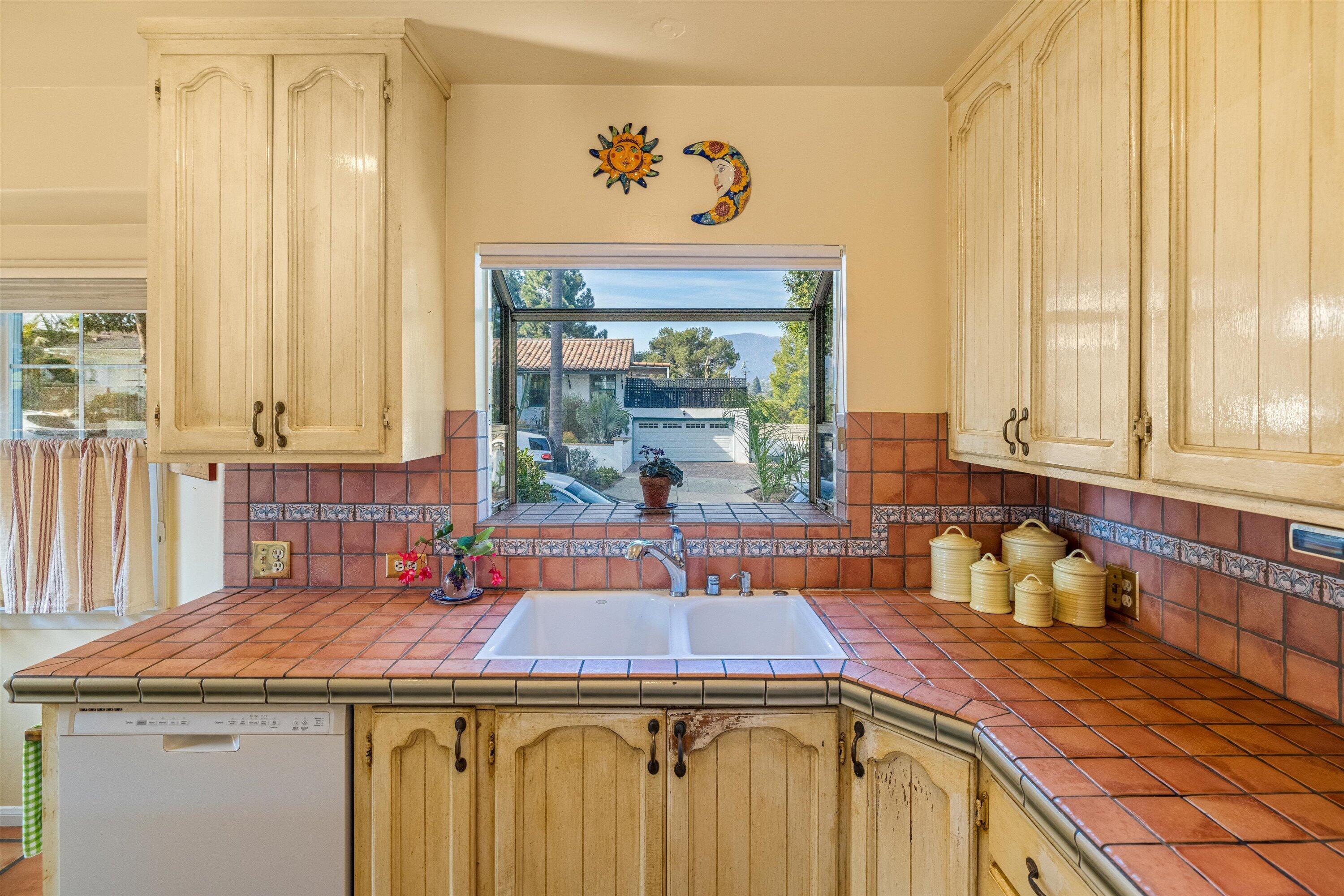 3050 Serena Road Santa Barbara, CA 93105 - Photo 19 of 58 44-7L5A8854