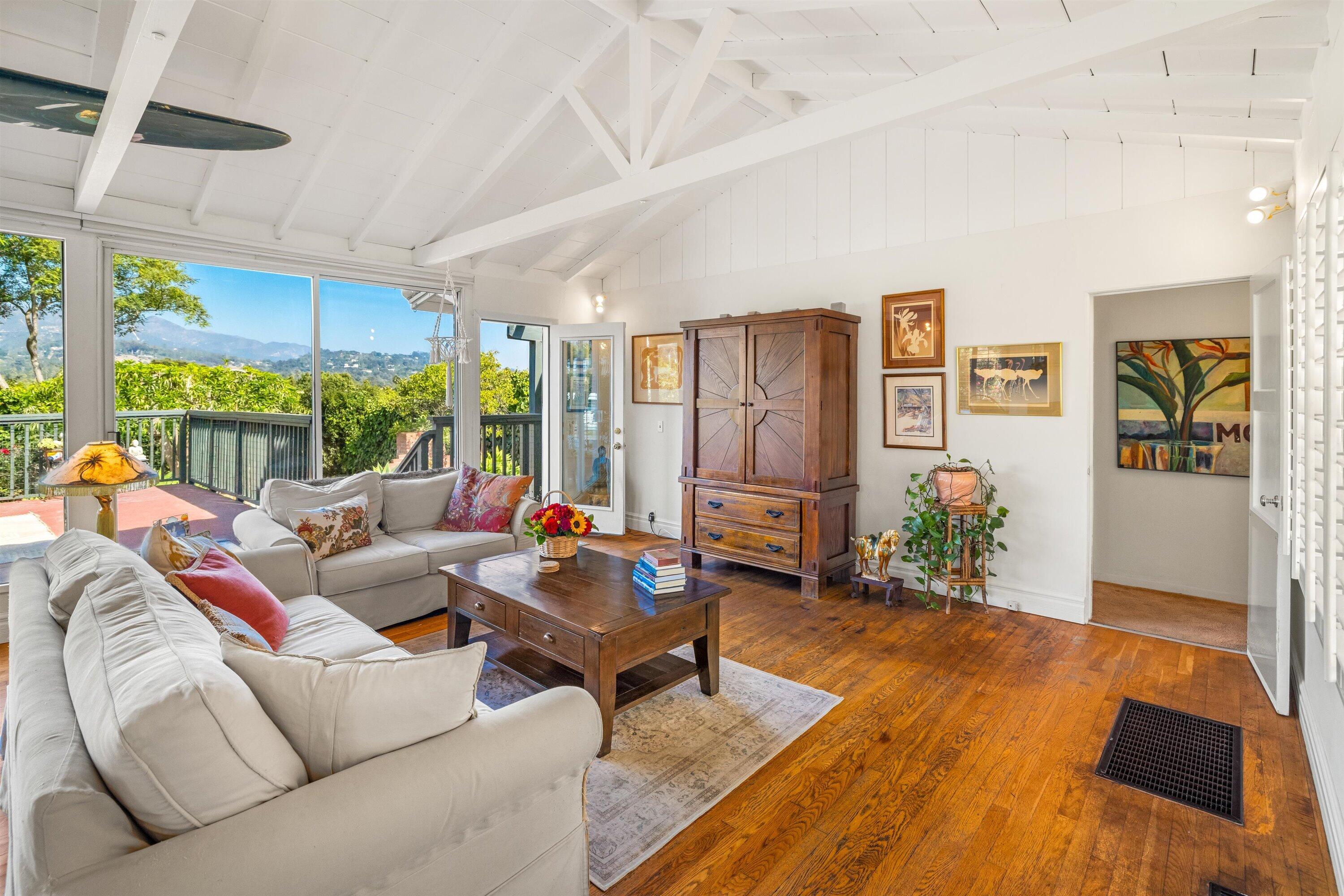 3050 Serena Road Santa Barbara, CA 93105 - Photo 9 of 58 36-7L5A8814