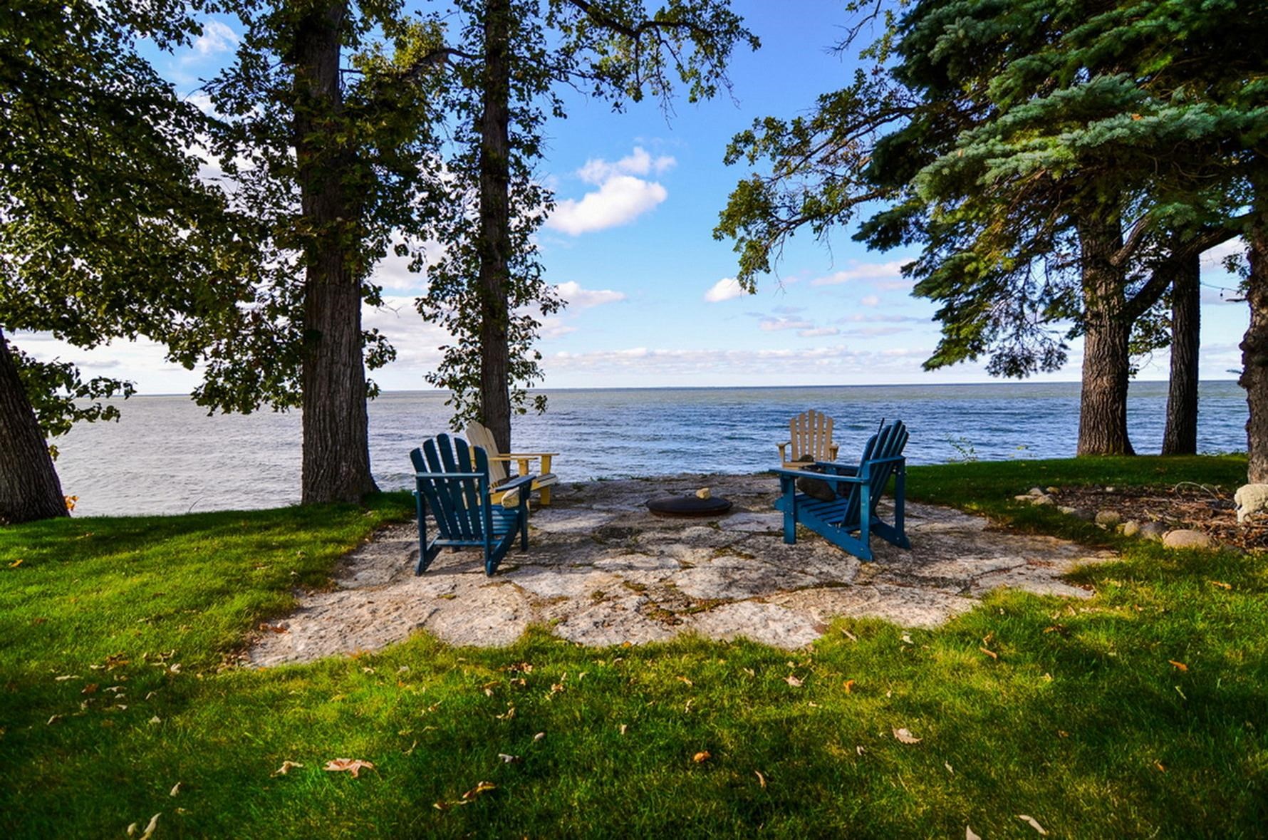 5061 Edgewater Beach Road Green Bay, WI 54311 - Photo 68 of 74 Gallery Image 68