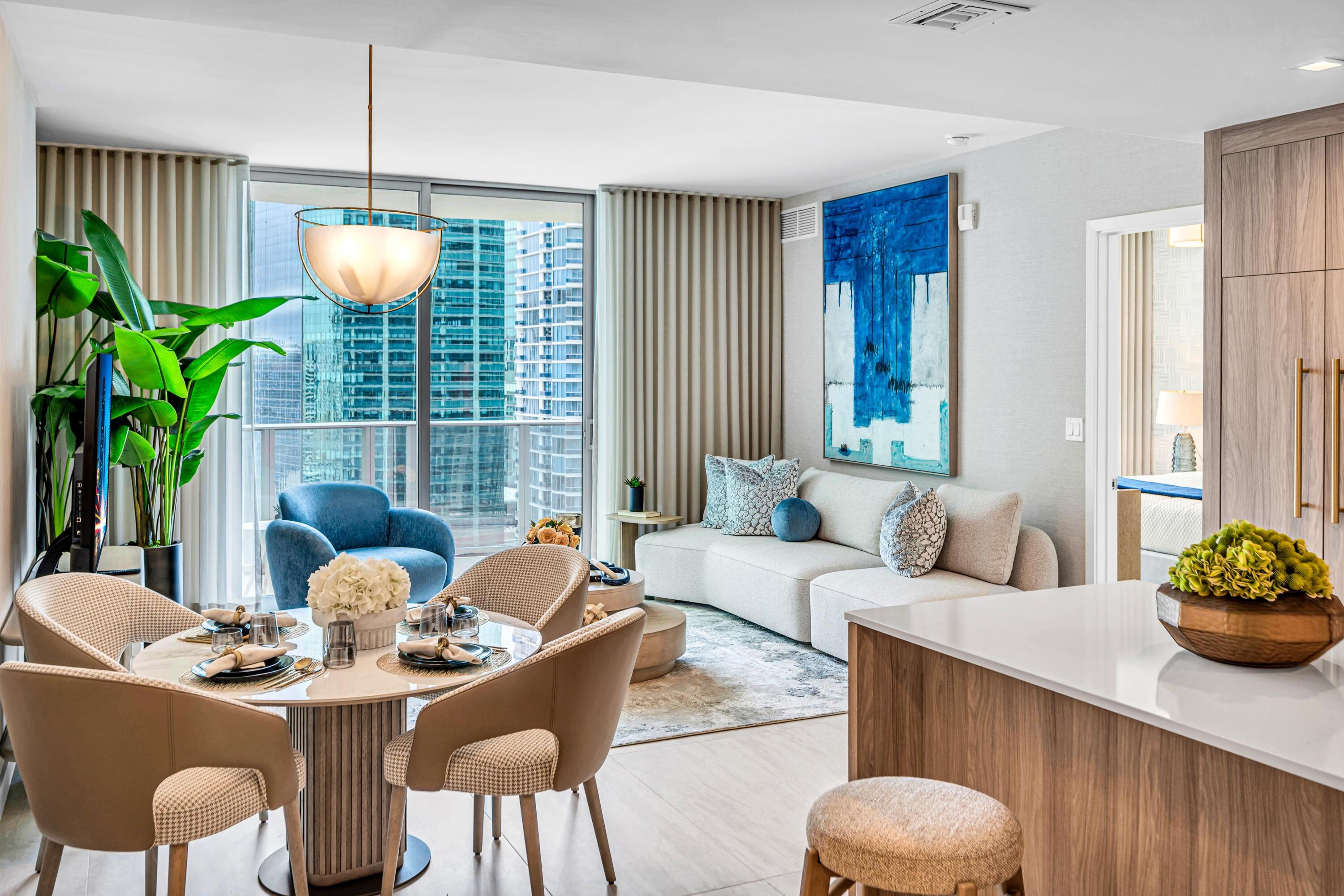 77 Southeast 5th Street, Unit 2014 Miami, FL 33131 - Photo 40 of 50 VICEROY #3801-2
