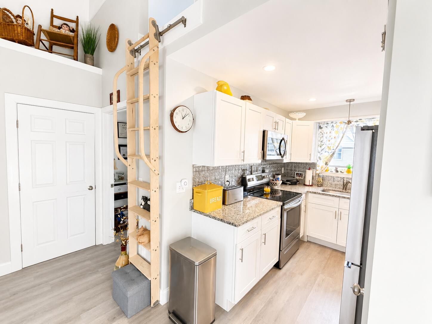 994 Portland Road, Unit 20 Saco, ME 04072 - Photo 14 of 24 E590EDE7-6438-42F1-9F7F-C0F6FC512549