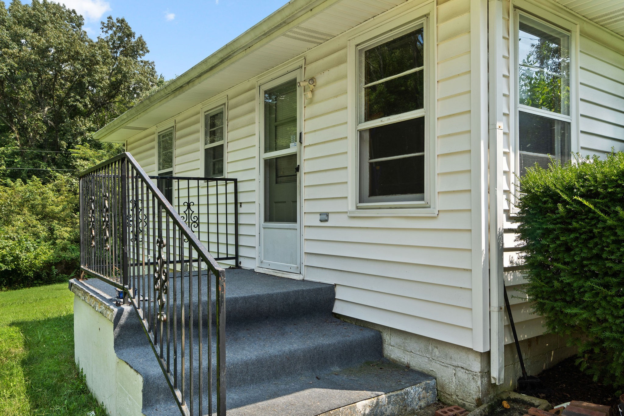 425 High Point Road Clarksville, TN 37042 - Photo 26 of 30 Gallery Image 26