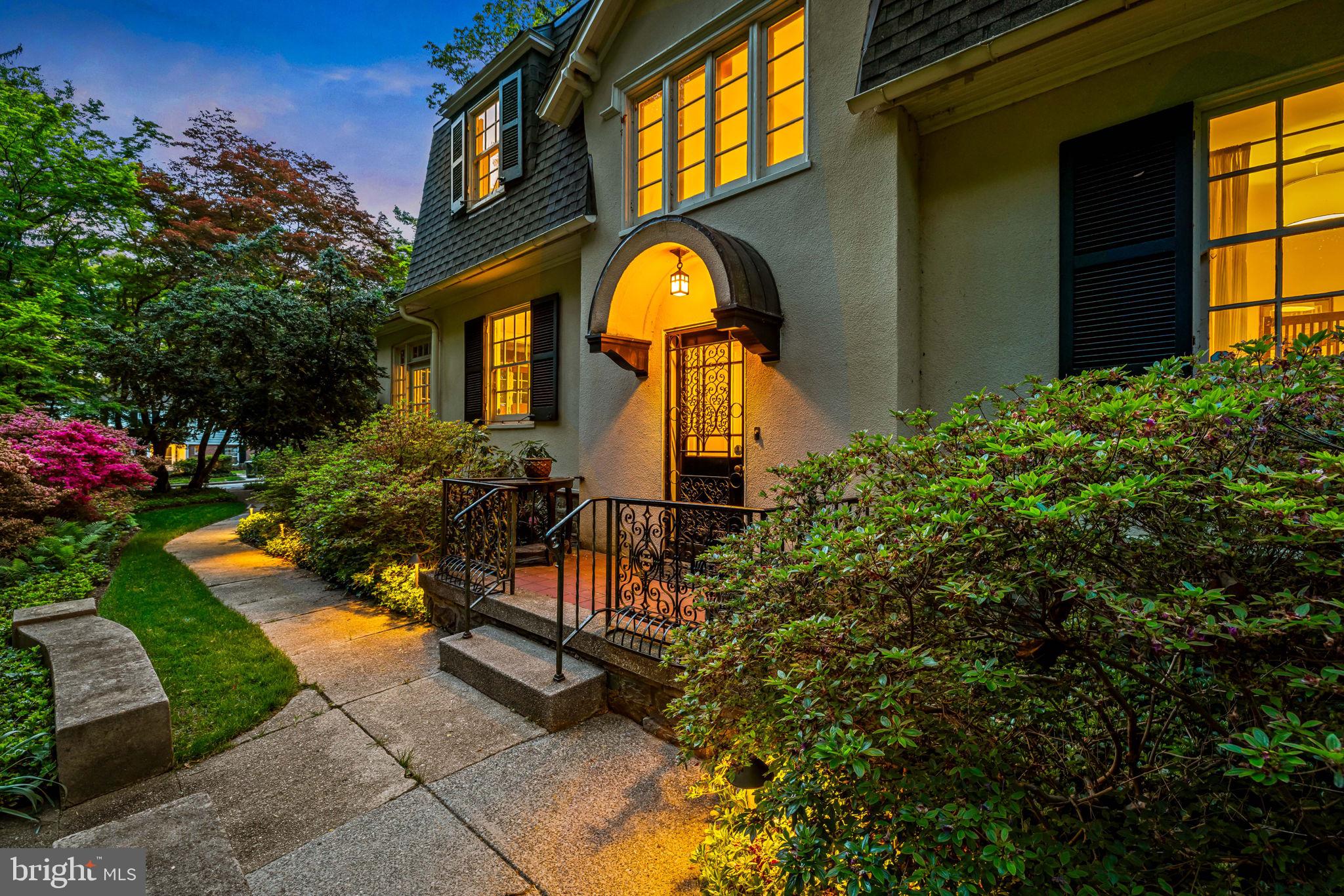 401 Edgevale Road Baltimore, MD 21210 - Photo 4 of 80 Front Entry