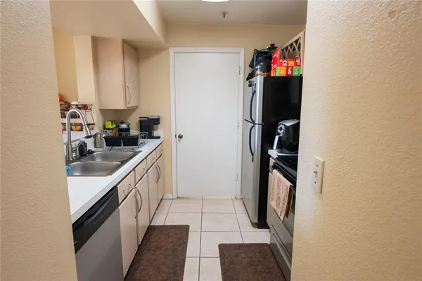$140,000 | 7300 Westpointe Boulevard, Unit 729, Orlando, FL 32835