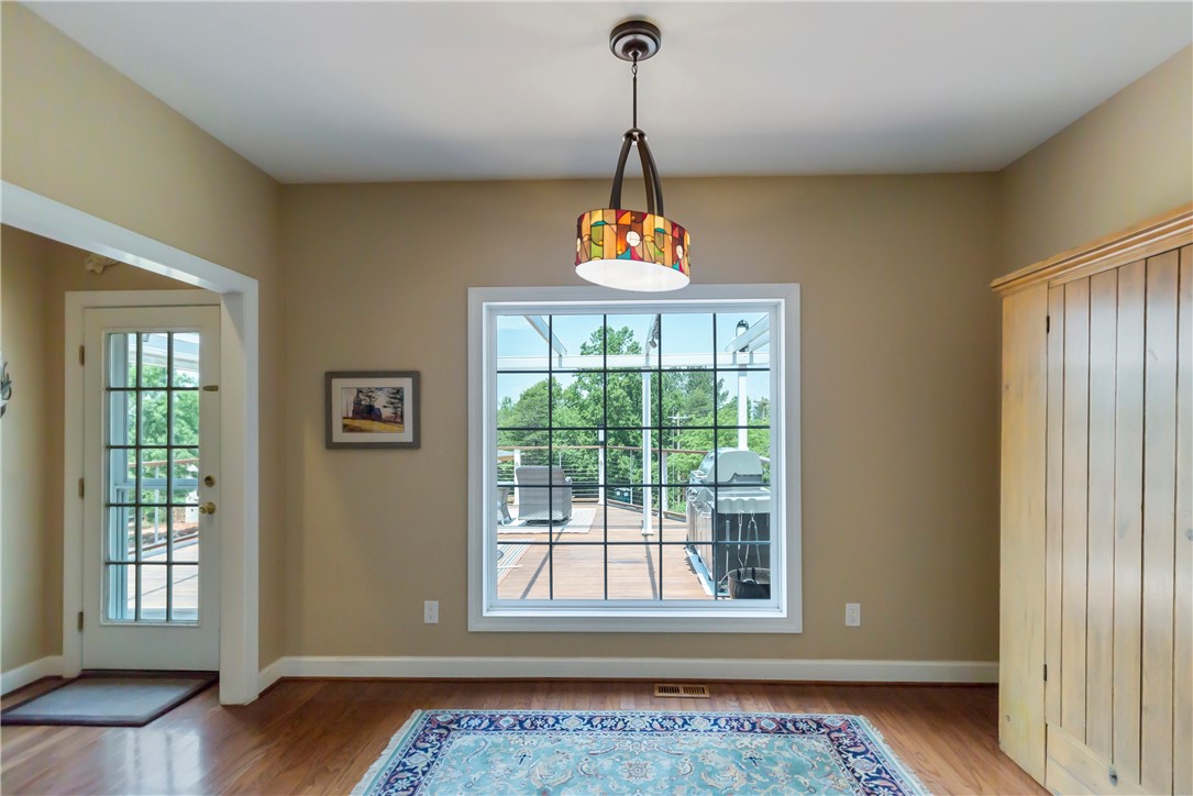 407 Arbor Way Seneca, SC 29672 - Photo 17 of 42 Gallery Image 17