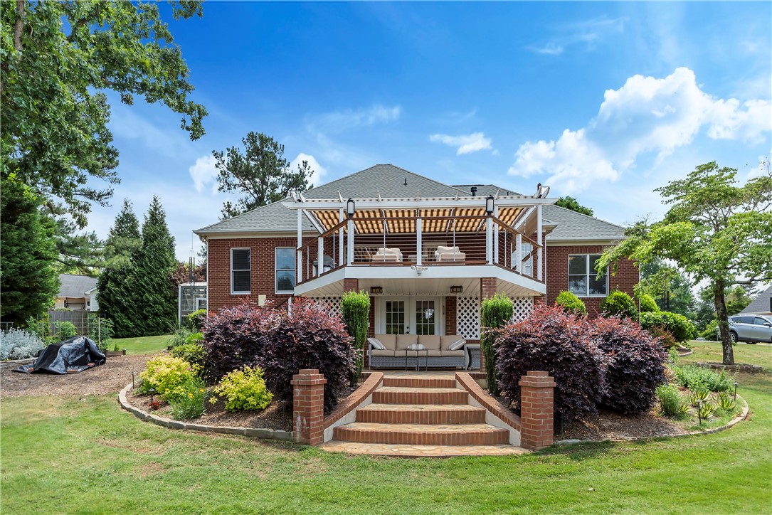 407 Arbor Way Seneca, SC 29672 - Photo 4 of 42 Gallery Image 4
