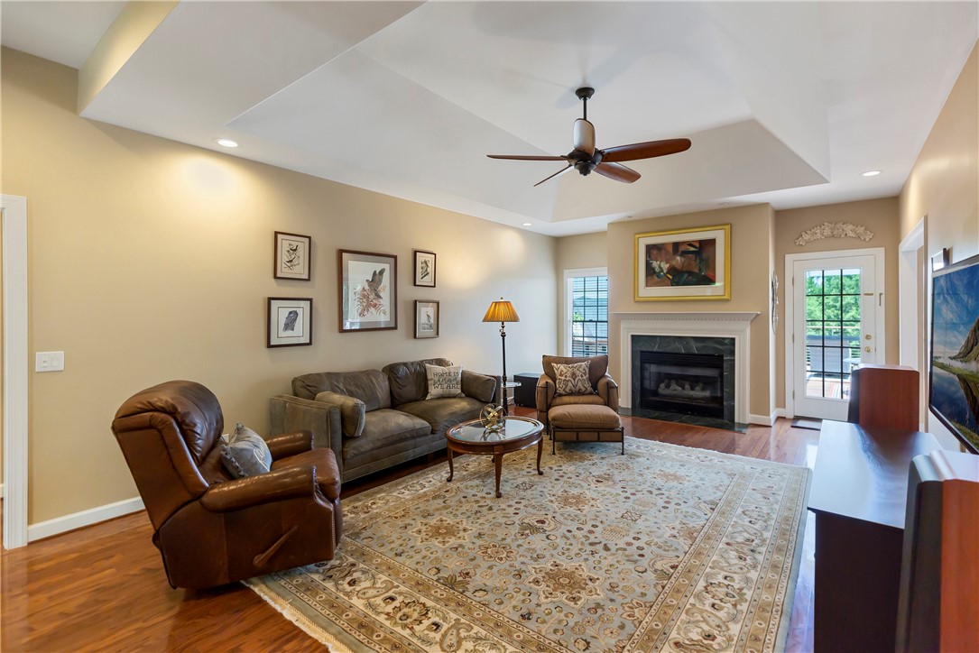 407 Arbor Way Seneca, SC 29672 - Photo 9 of 42 Gallery Image 9