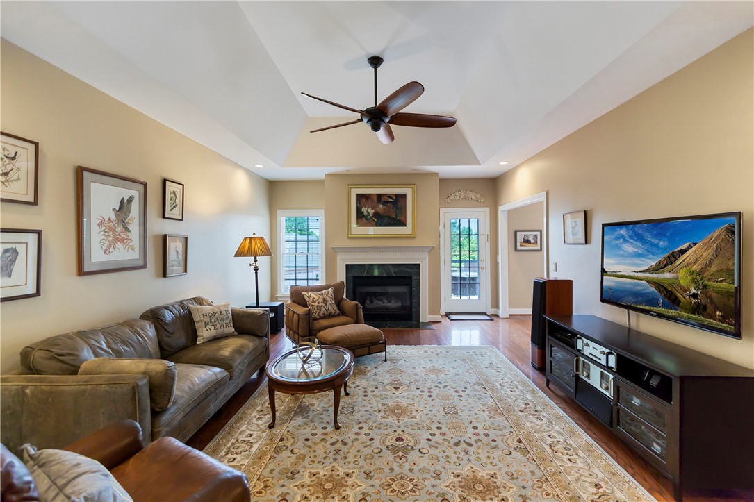 407 Arbor Way Seneca, SC 29672 - Photo 10 of 42 Gallery Image 10