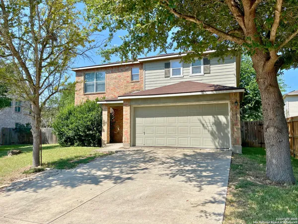 $1,800 | 11005 Crystal Plain, San Antonio, TX 78233