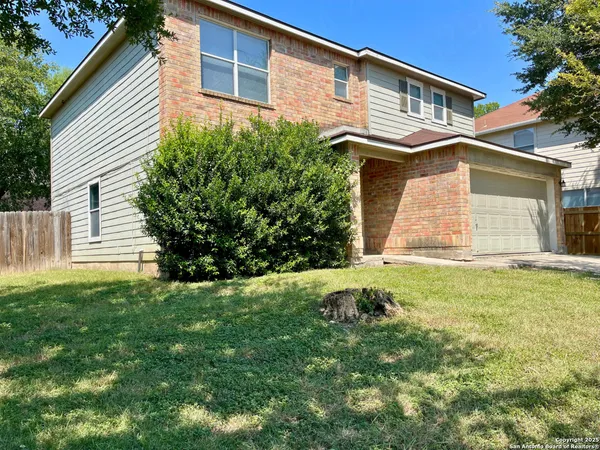 $1,800 | 11005 Crystal Plain, San Antonio, TX 78233