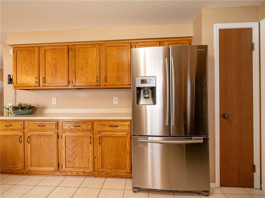 70 Groveview Circle Greece, NY 14612 - Photo 13 of 42