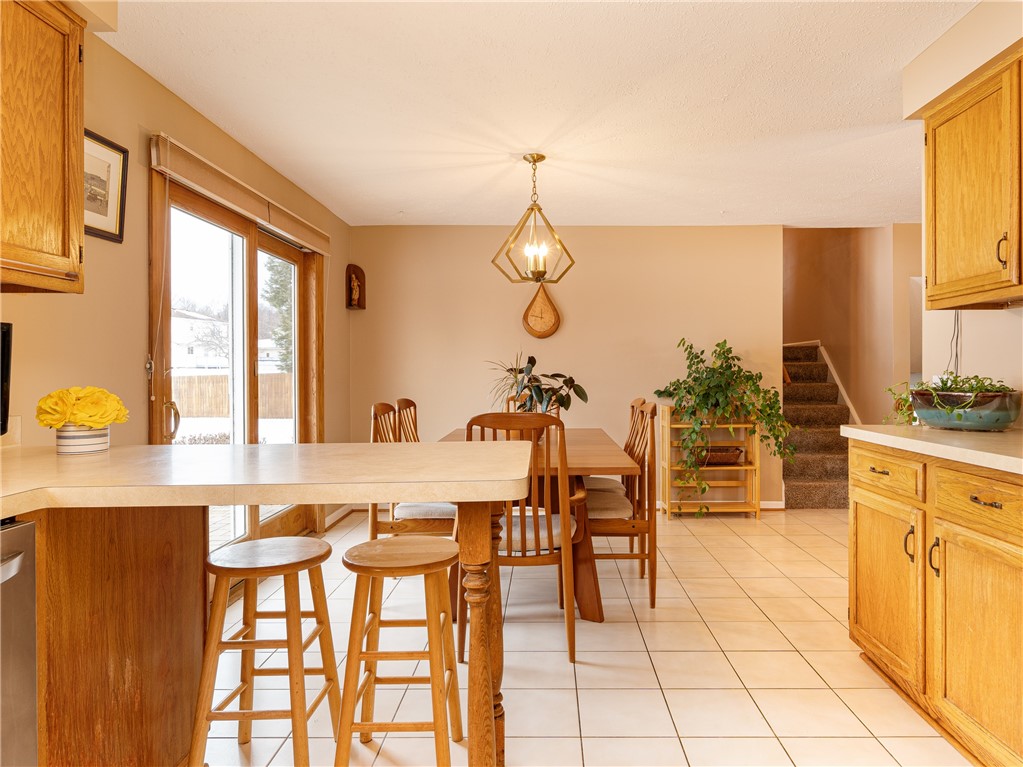 70 Groveview Circle Greece, NY 14612 - Photo 14 of 42