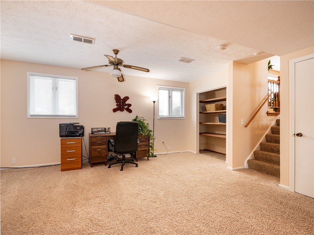 70 Groveview Circle Greece, NY 14612 - Photo 25 of 42