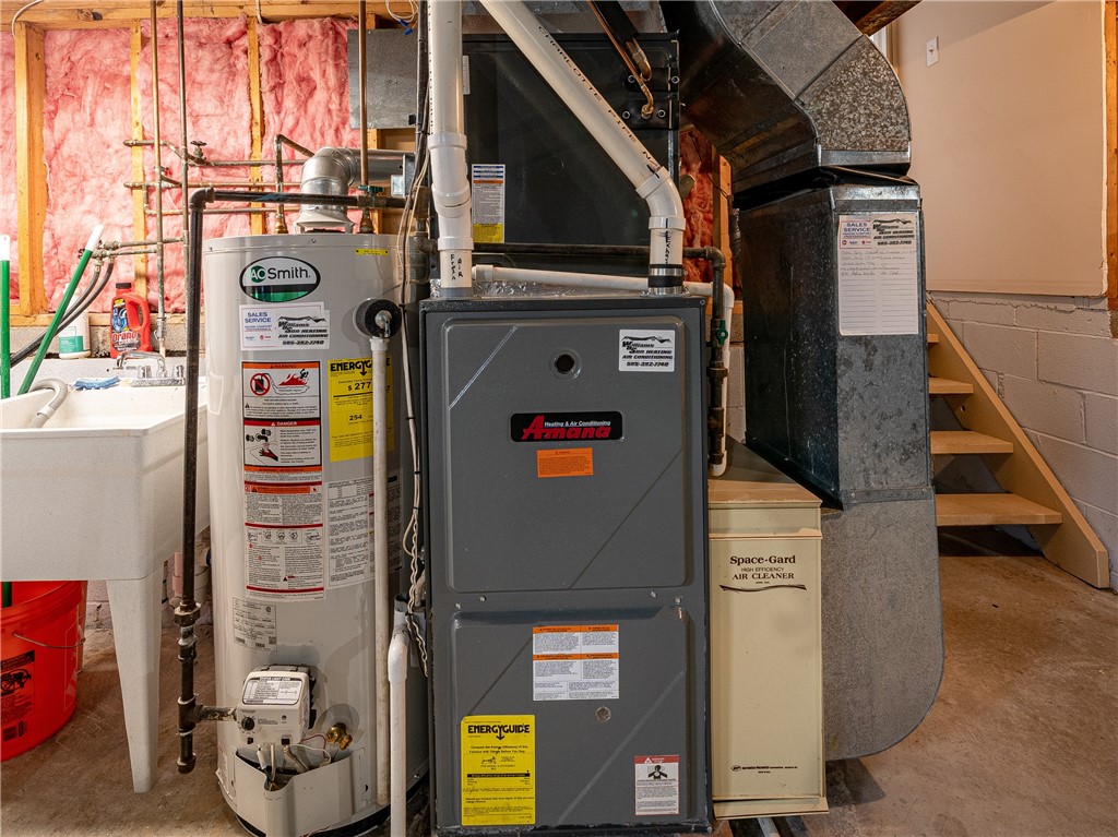 70 Groveview Circle Greece, NY 14612 - Photo 31 of 42