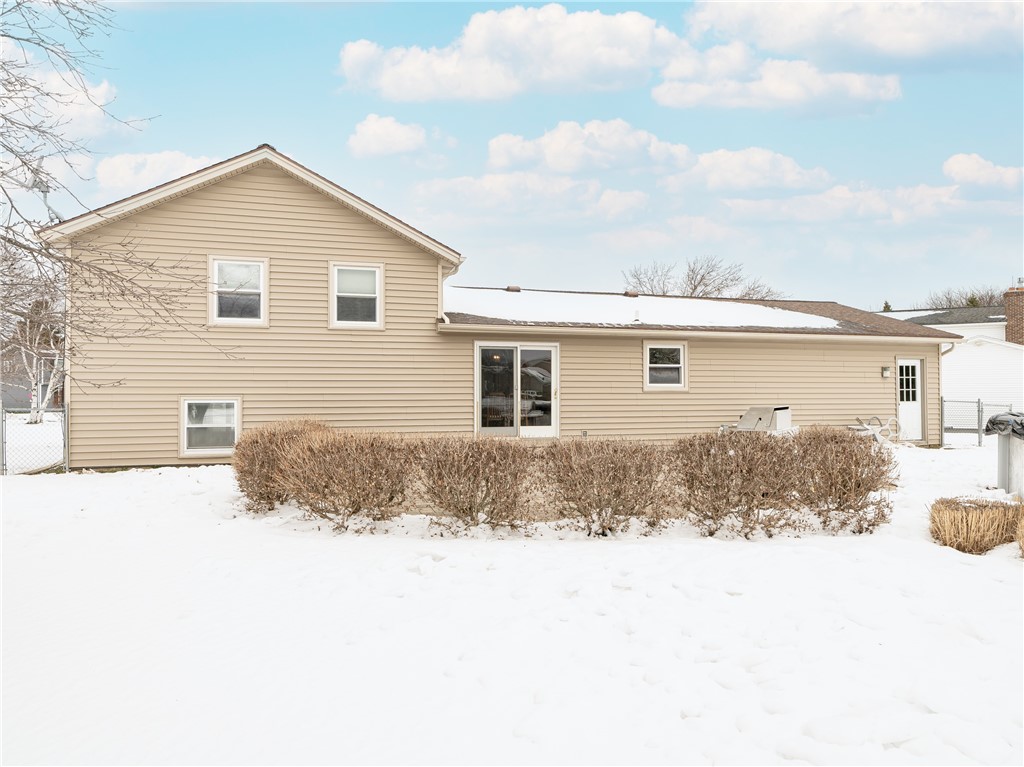 70 Groveview Circle Greece, NY 14612 - Photo 41 of 42