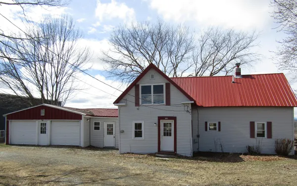 $115,000 | 535 Enfield Road, Lincoln, ME 04457