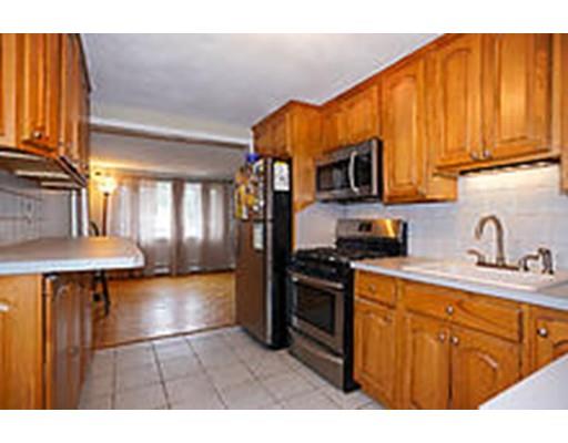 10 Jeffrey Road Billerica, MA 01821 - Photo 4 of 17