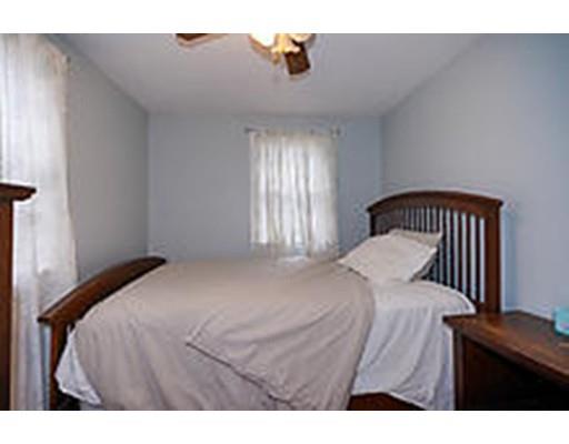 10 Jeffrey Road Billerica, MA 01821 - Photo 9 of 17