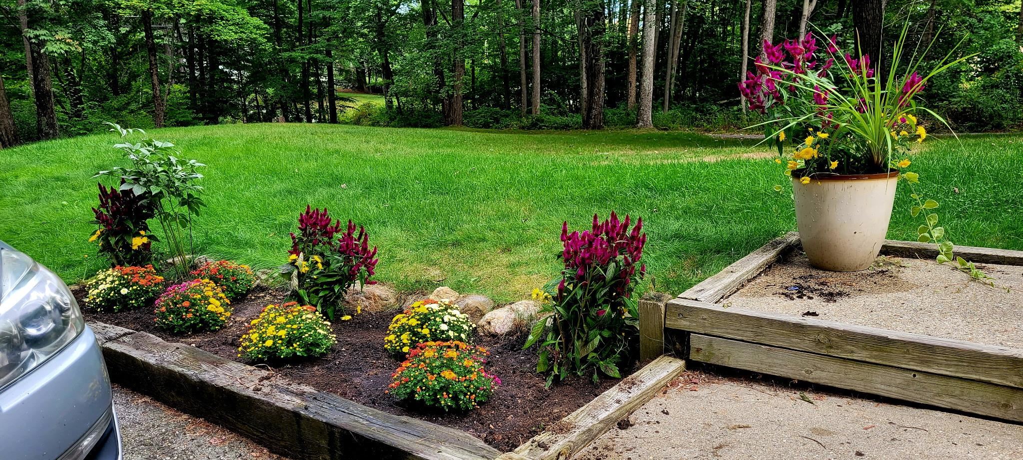 23 R Pingree Hill Road Derry, NH 03038 - Photo 3 of 26