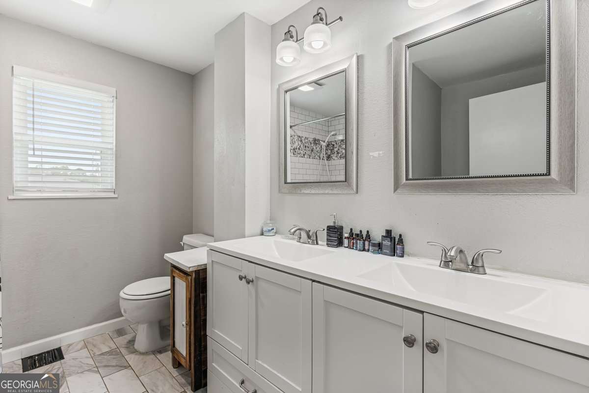 1975 Cloud Springs Road Rossville, GA 30741 - Photo 12 of 28