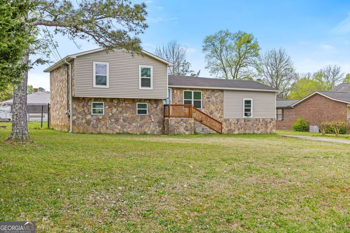 1975 Cloud Springs Road Rossville, GA 30741 - Photo 22 of 28
