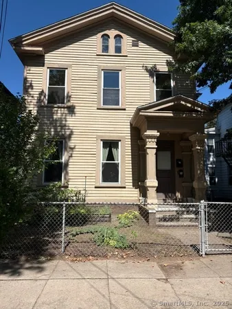 $749,500 | 257 St John Street, New Haven, CT 06511