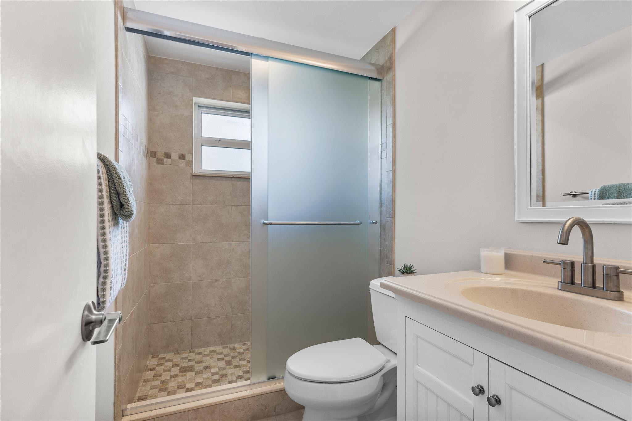 3216 Southeast 8th Street, Unit 305 Pompano Beach, FL 33062 - Photo 21 of 34 Photo 21