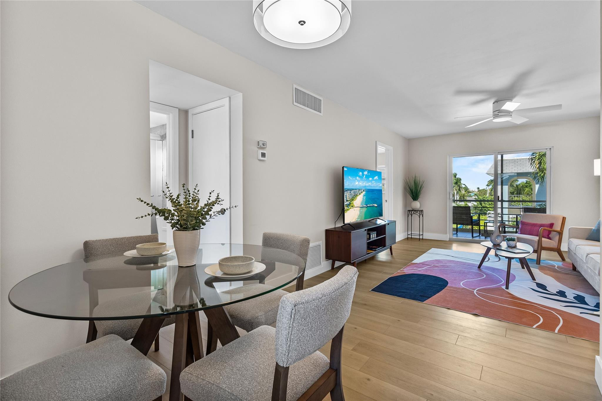 3216 Southeast 8th Street, Unit 305 Pompano Beach, FL 33062 - Photo 7 of 34 Photo 7