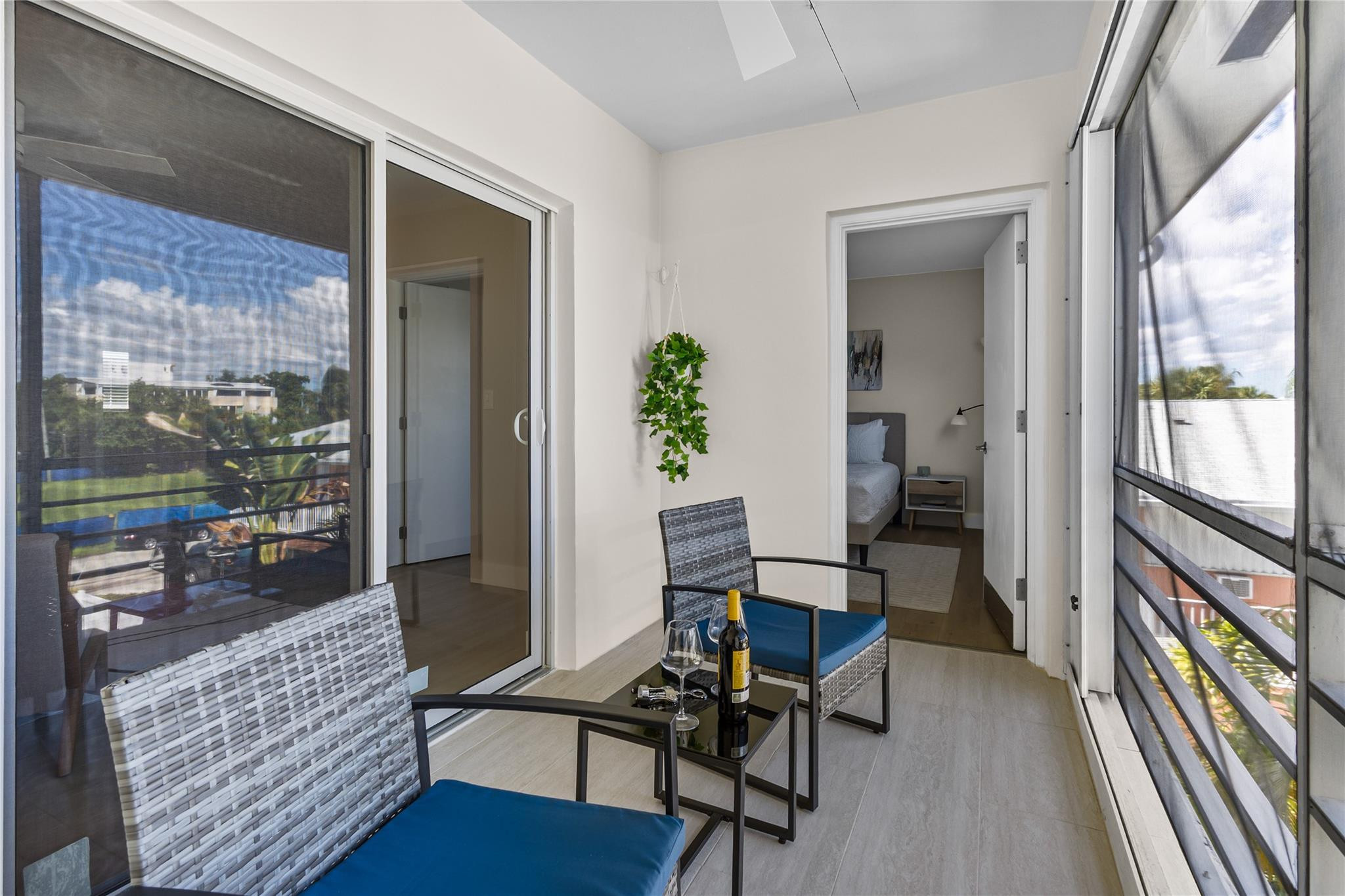 3216 Southeast 8th Street, Unit 305 Pompano Beach, FL 33062 - Photo 10 of 34 Photo 10