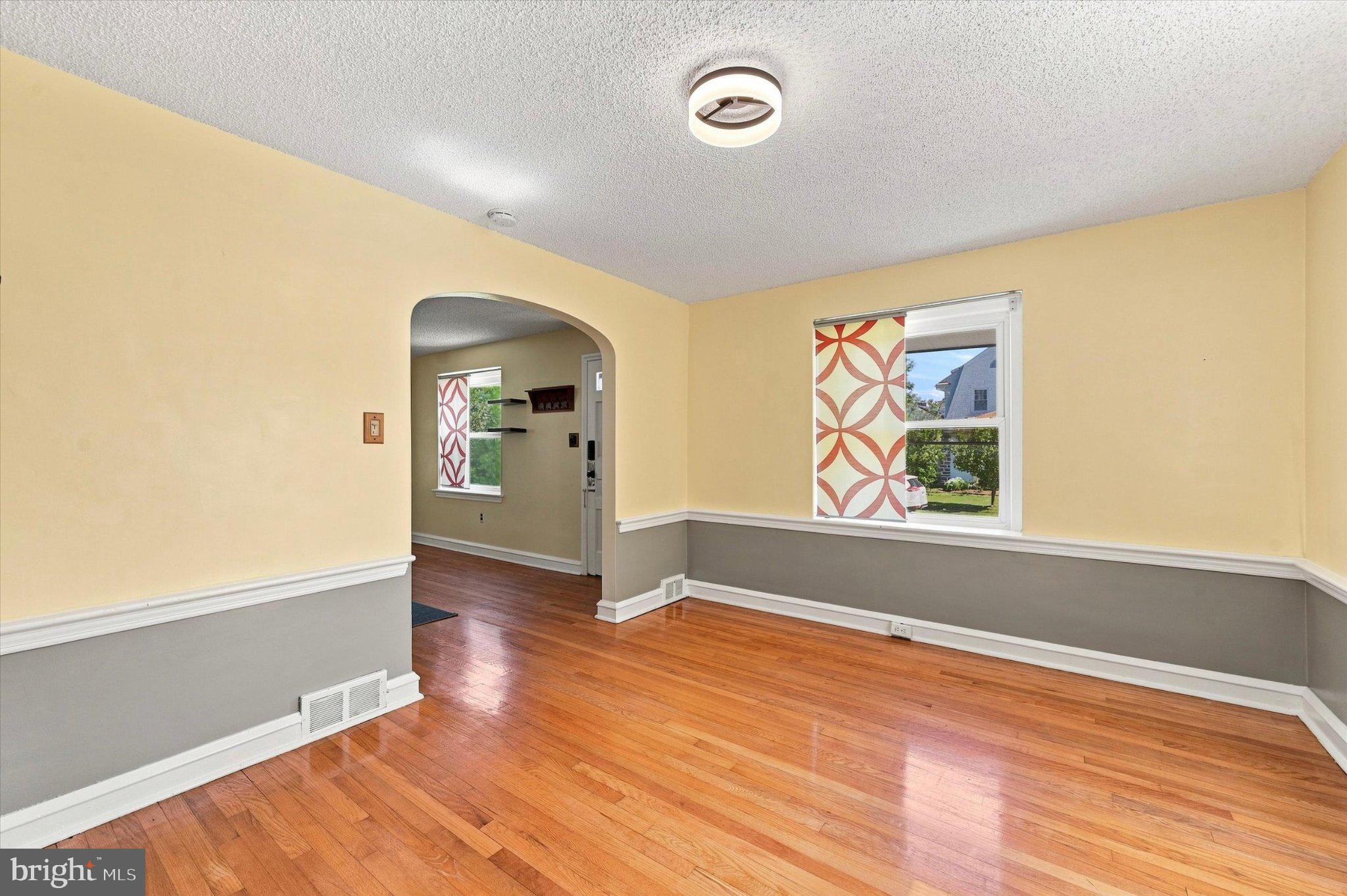 416 Broadview Road Upper Darby, PA 19082 - Photo 11 of 35 Gallery Image 11